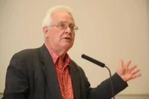 Benedict Anderson: Pakar Kajian Politik Indonesia